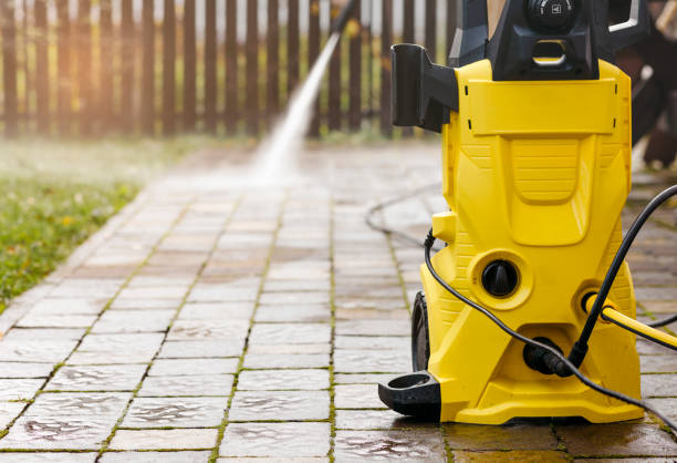 Best Sidewalk and Walkway Cleaning  in Rochester, NH